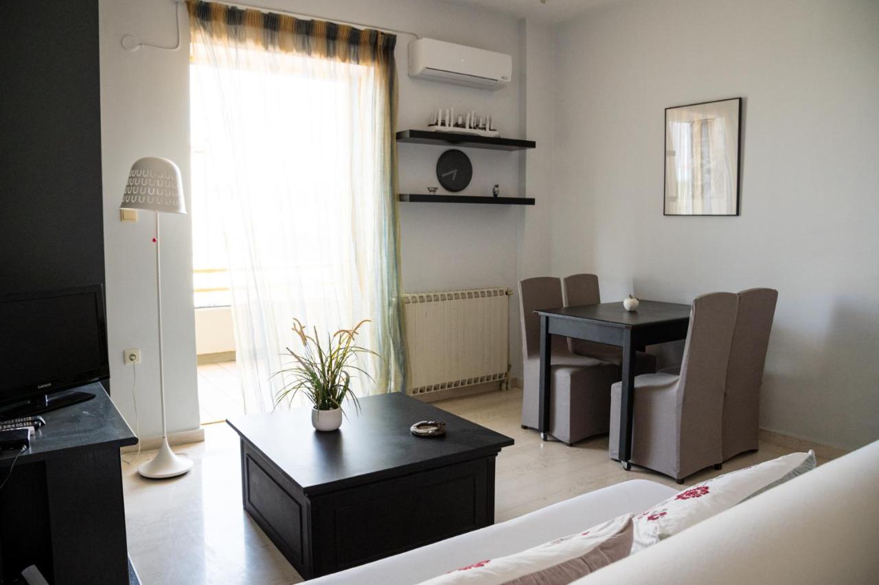 Eftihia Apartments By The Sea 레팀노 외부 사진