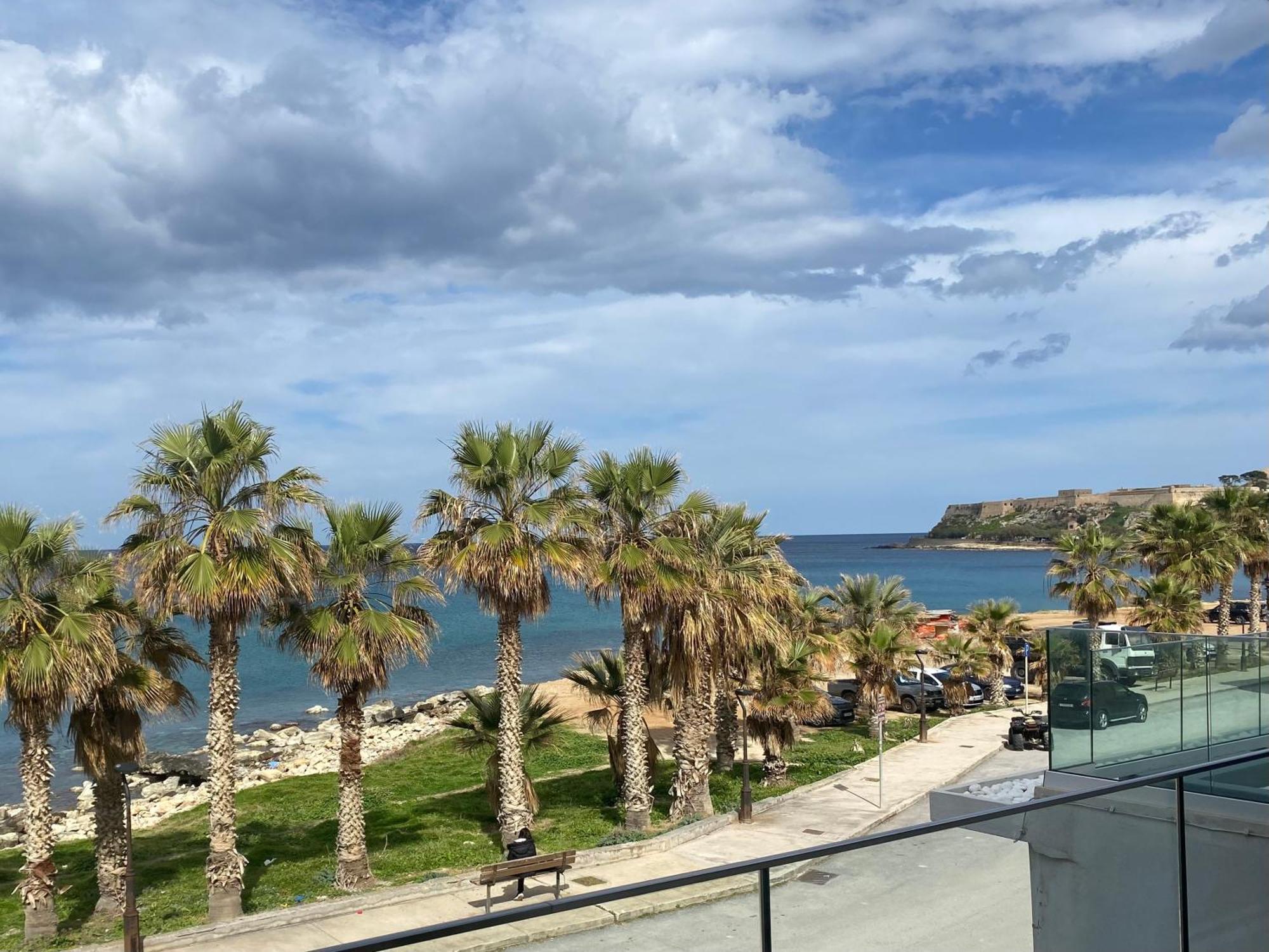 Eftihia Apartments By The Sea 레팀노 외부 사진